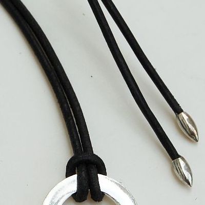 Lederhalskette schwarz