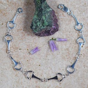 elegantes Armband mit 4 beweglichen Gebisselementen