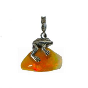 BONA ROCA Anhänger Charm Frosch auf Edel Feuer Opal sitzend, Sterling Silber OPS503